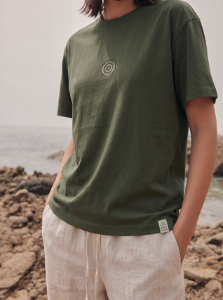 Camiseta pure calm - khaki green