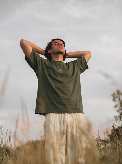 Camiseta pure calm - khaki green