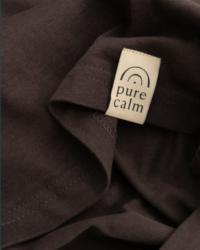 Camiseta Essential  pure calm - Coffee Black