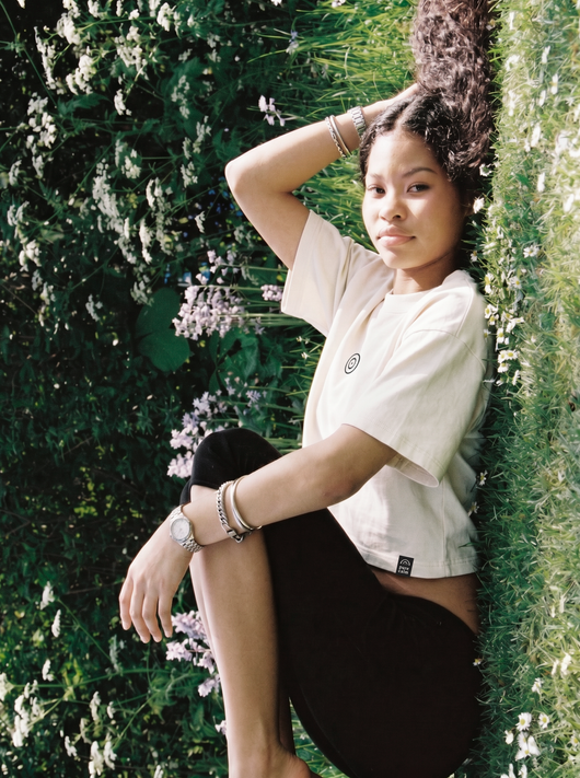 Camiseta pure calm Crop Tee · Off White
